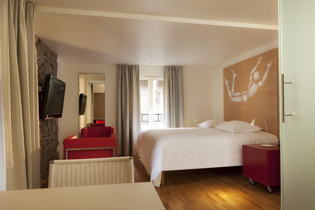 Hotel Le Pavillon 7 Obernai Oda fotoğraf
